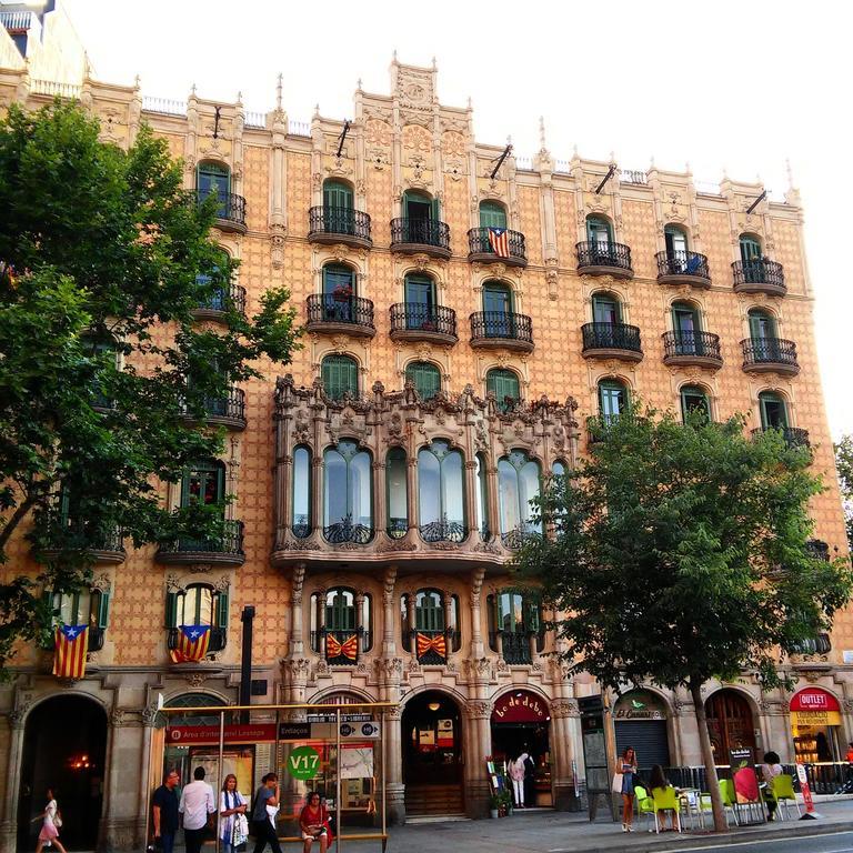 Hostal Lesseps Barcelona Exteriér fotografie